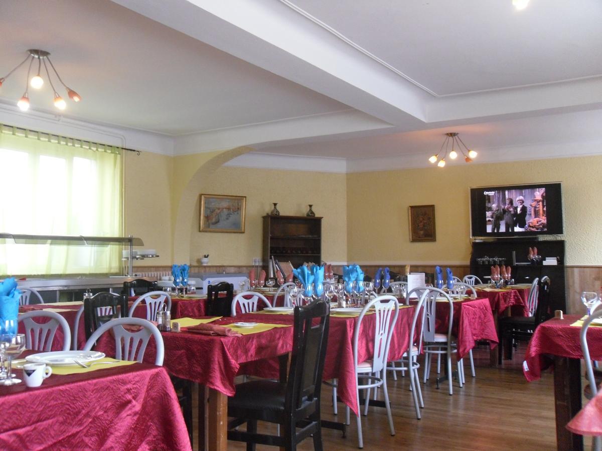 Hotel L'Escale Gourmande Châlus Exteriér fotografie
